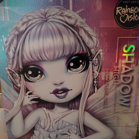 Eliza Mcfee - Fairy - Shadow High -Rainbow Vision Costume Ball - Picture 3 of 8